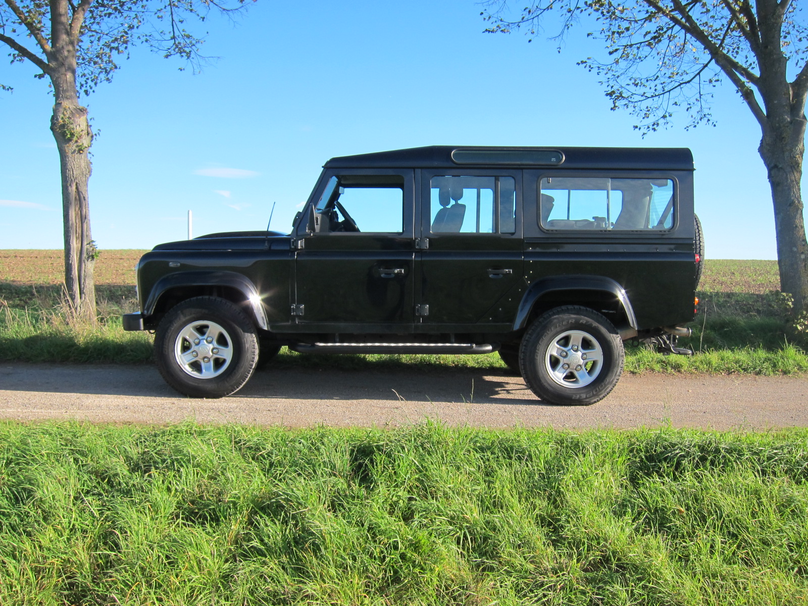 Land Rover Defender 110 Td4 2.2 DPF „SE Vollausstattung“