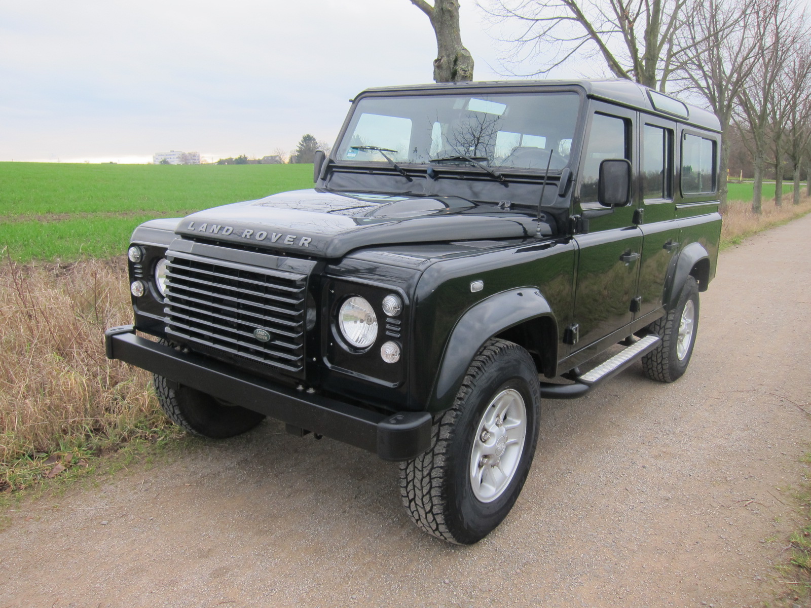 Land Rover Defender 110 Td4 2.2 DPF „SE Vollausstattung“